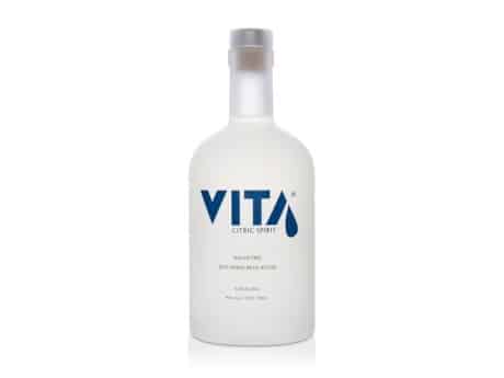 VITA, una bebida espirituosa que se mezcla con agua