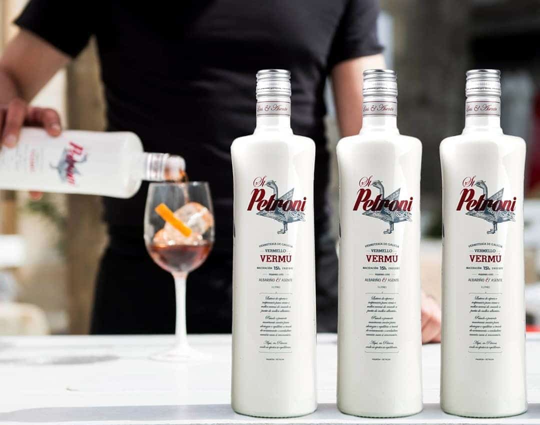 La marca de vermú St. Petroni pasa a ser parte de Pernod Ricard España