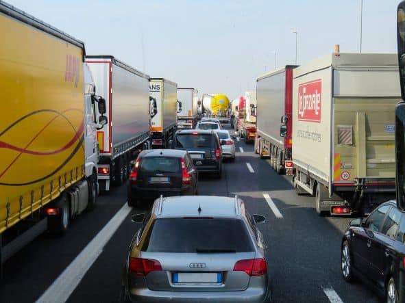 Huelga de camioneros: no creen que cause desabastecimiento