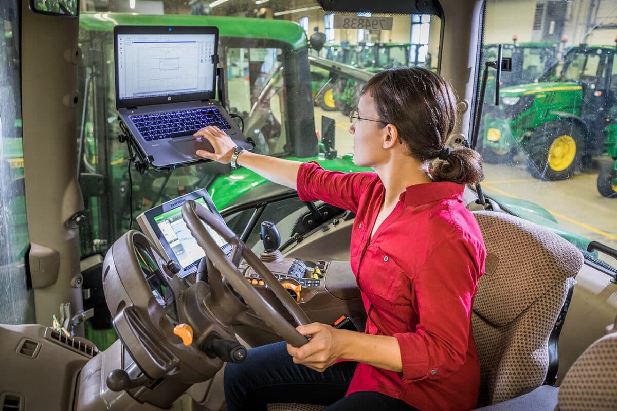 Tecnología en agricultura: John Deere abrirá un hub de innovación