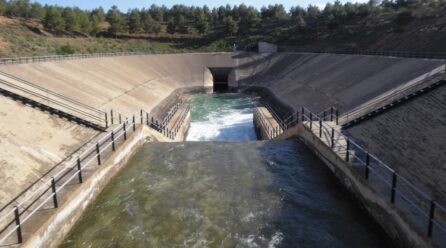 Los trasvases e infraestructuras hidráulicas en el punto de mira de Ribera
