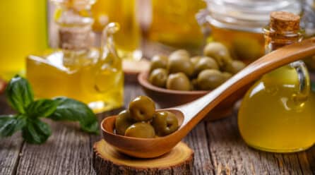 La UE apoya la supresión de la categoría de aceite de oliva virgen corriente