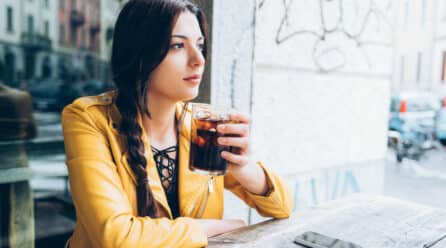 El gasto a nivel mundial en snacks y bebidas sin alcohol, OOH, avanza en el camino a la normalidad