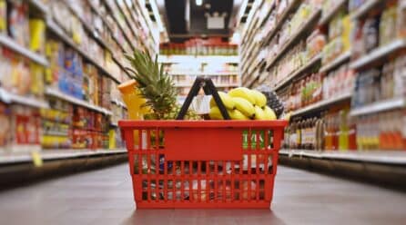 Hipercor, El Corte Inglés y Aldi son los supermercados mejor valorados según la OCU