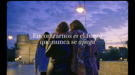 Mahou homenajea en su última campaña a las Fallas