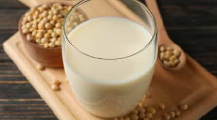 Las bebidas vegetales son los productos de este origen que más se consumen en España