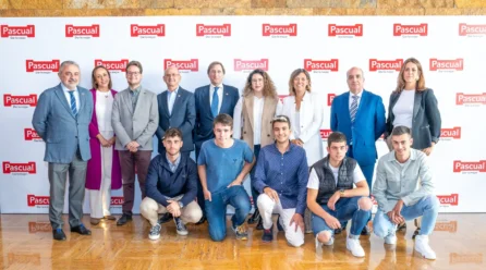 Leche Pascual impulsa el relevo generacional en el campo español con sus innovadoras becas