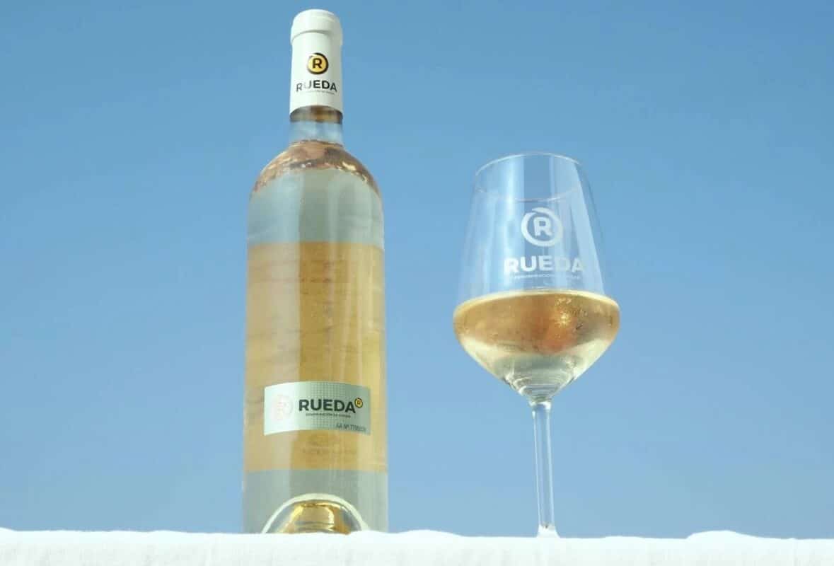 La DOP Rueda consigue el reconocimiento ‘vino generoso’