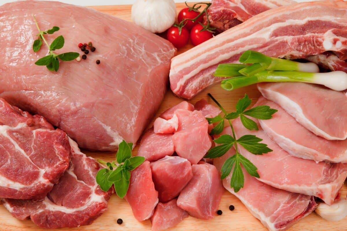 El 42% de la carne consumida en los hogares españoles es de porcino