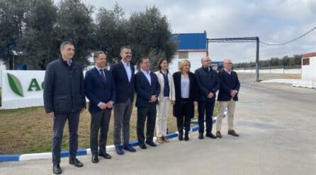 El Consejero de Agricultura de Andalucía visita Agrosevilla para conocer su modelo de sostenibilidad