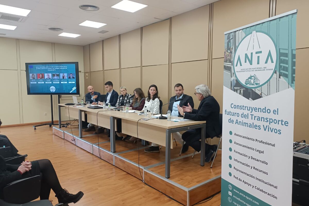 INTERPORC y Aragón refuerzan su alianza en Figan 2025 para impulsar el futuro del porcino