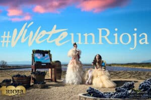 Rioja celebra su centenario con una campaña disruptiva y a ritmo de Julio Iglesias