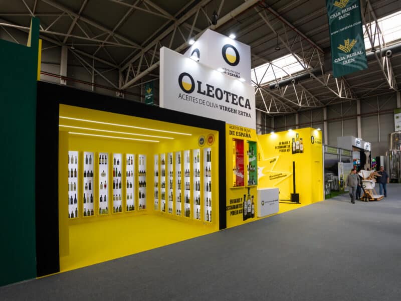 Aceites de Oliva de España clausura la campaña “¿Peeerdona?” con éxito en Expoliva y pide mayor control frente a las aceiteras ilegales