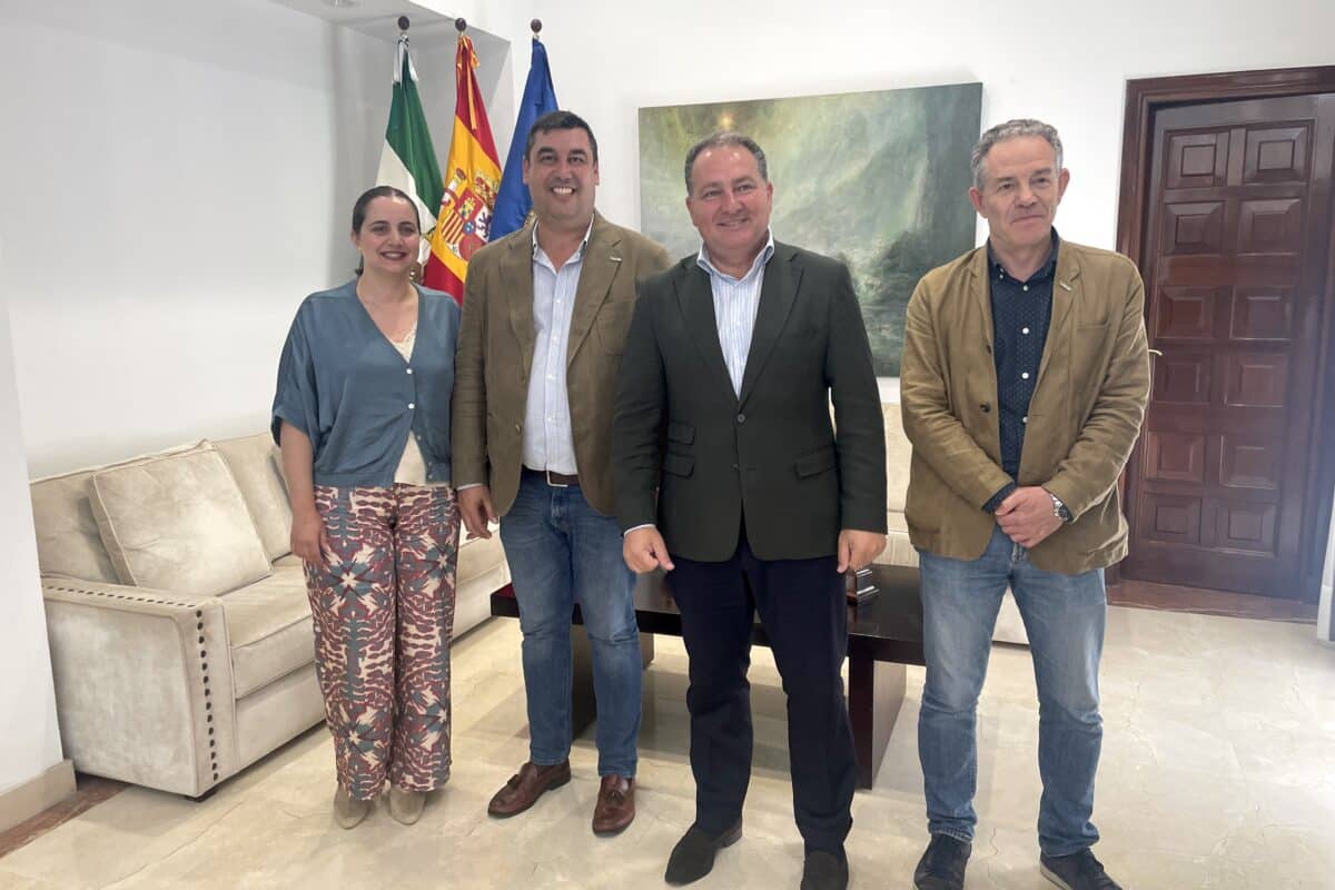La Diputación de Huelva se suma como aliada estratégica del 10º Congreso Internacional de Frutos Rojos