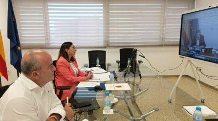 El Gobierno regional trabaja en un plan para impulsar el relevo generacional en el sector agrario