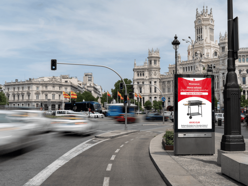 Alcampo revoluciona la publicidad exterior con una campaña programática basada en datos en tiempo real