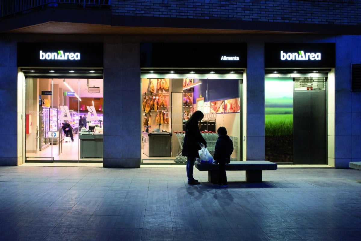 bonÀrea estrena nuevo supermercado en Ripollet