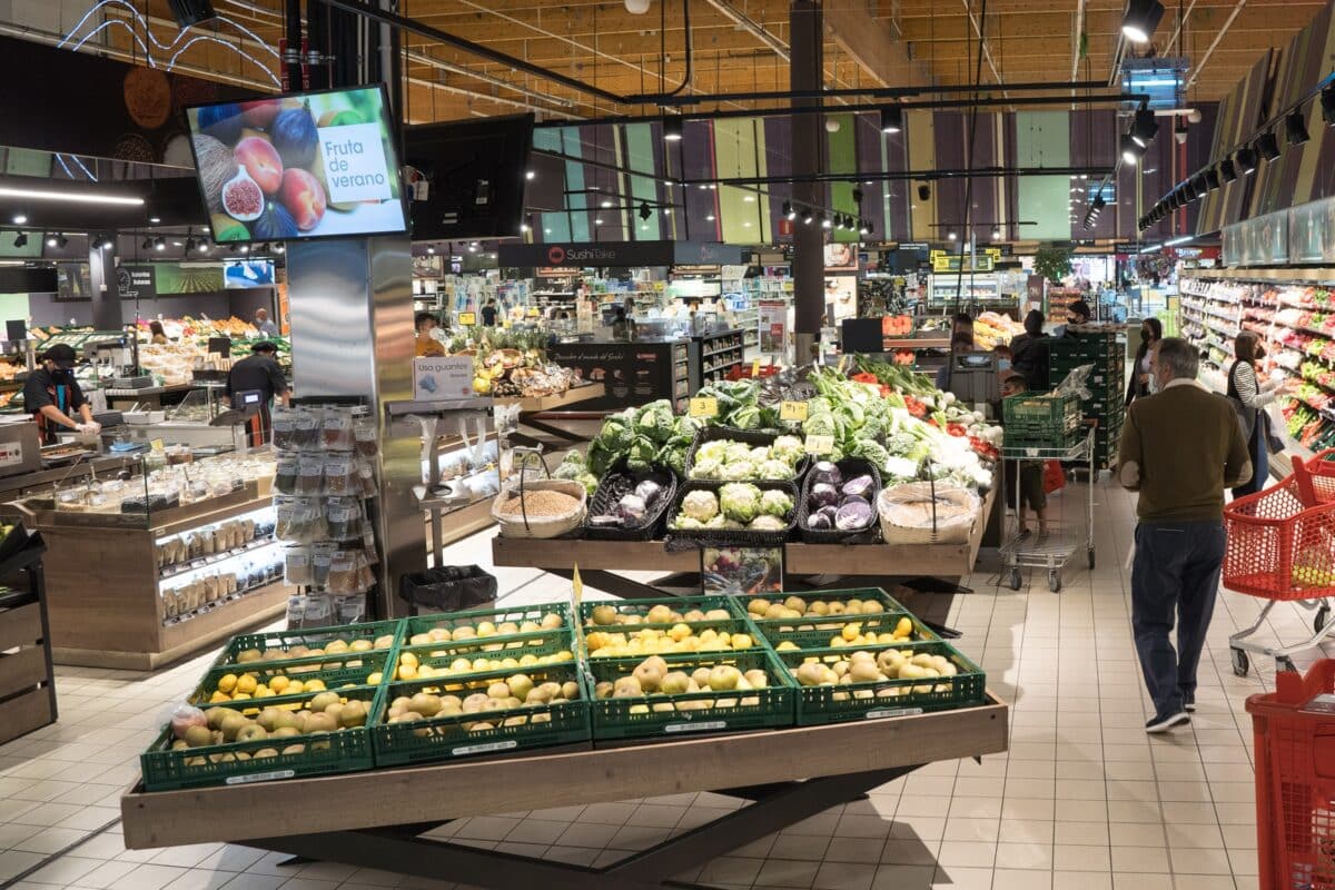 Los españoles consumen menos alimentos saludables de lo recomendado según Eroski