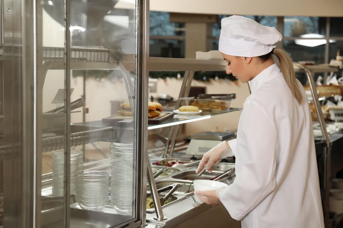 2025 cierra con más de 43.500 millones de euros de gasto en Foodservice, nuevo récord histórico